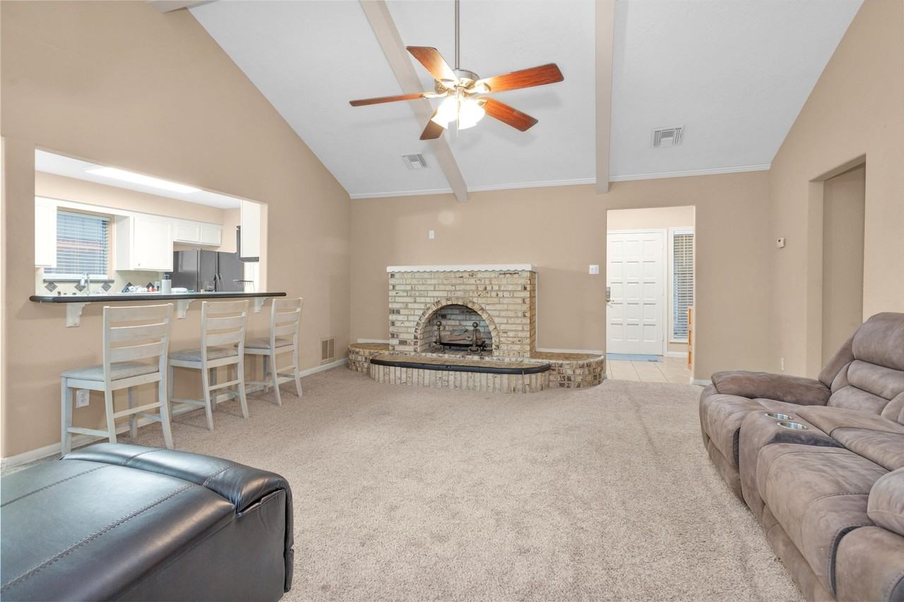 16327 Green Shade Dr #16327 - Photo 4 of 23