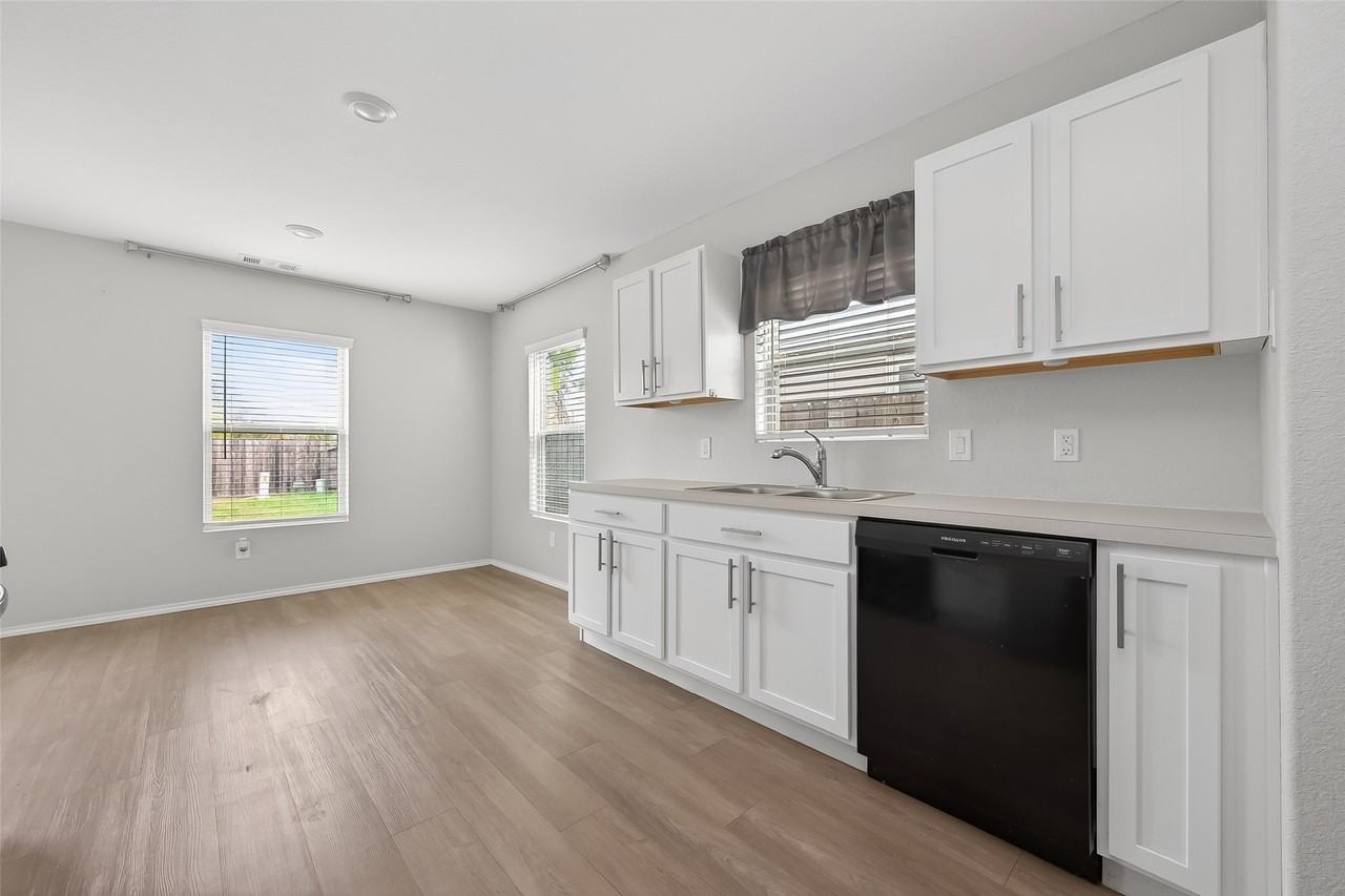 4612 Peralta Heights Way #4612 - Photo 5 of 43