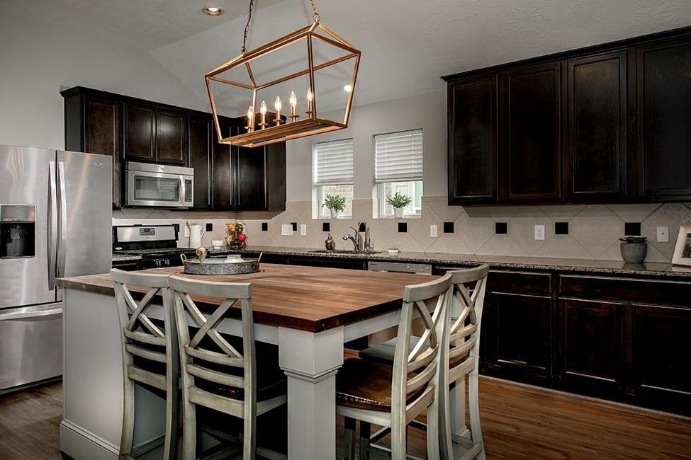 419 Oak Chase Dr #419 - Photo 2 of 10