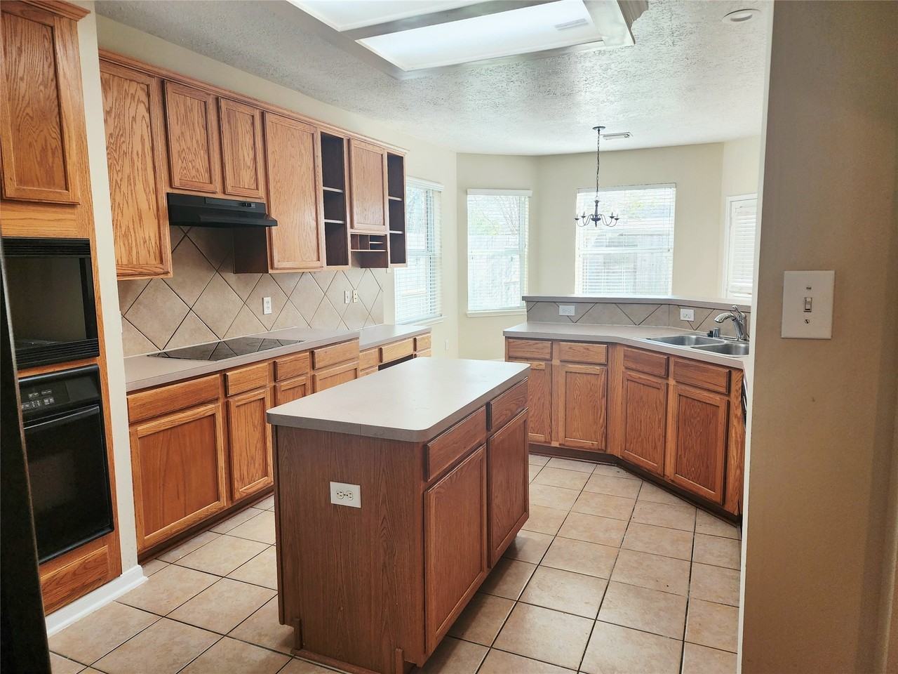 11306 Palm Bay St #11306 - Photo 6 of 17