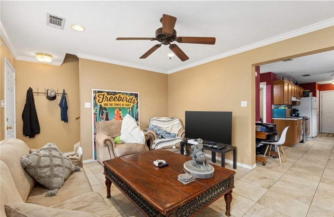 608 Corregidor Dr #608A - Photo 7 of 25