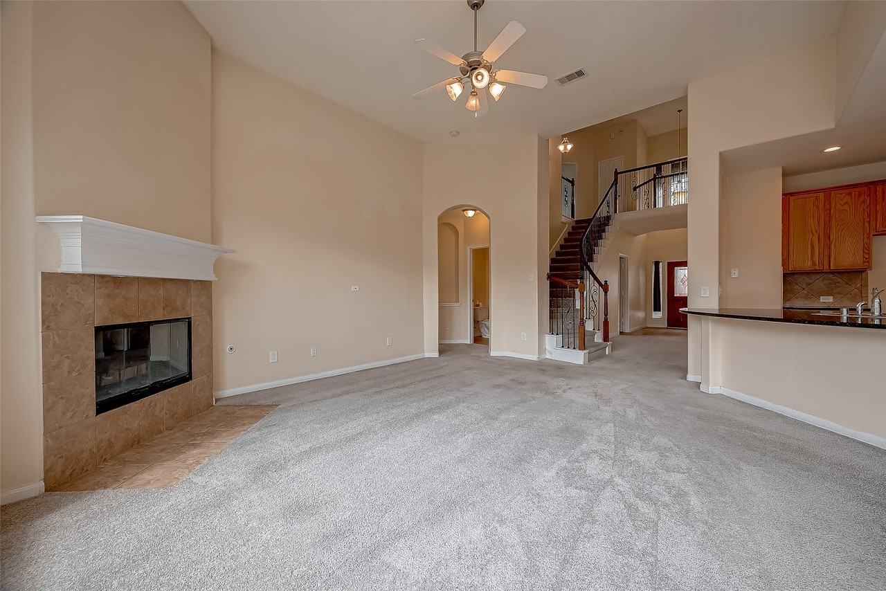 5703 Langham Dawn Ln #5703 - Photo 7 of 40