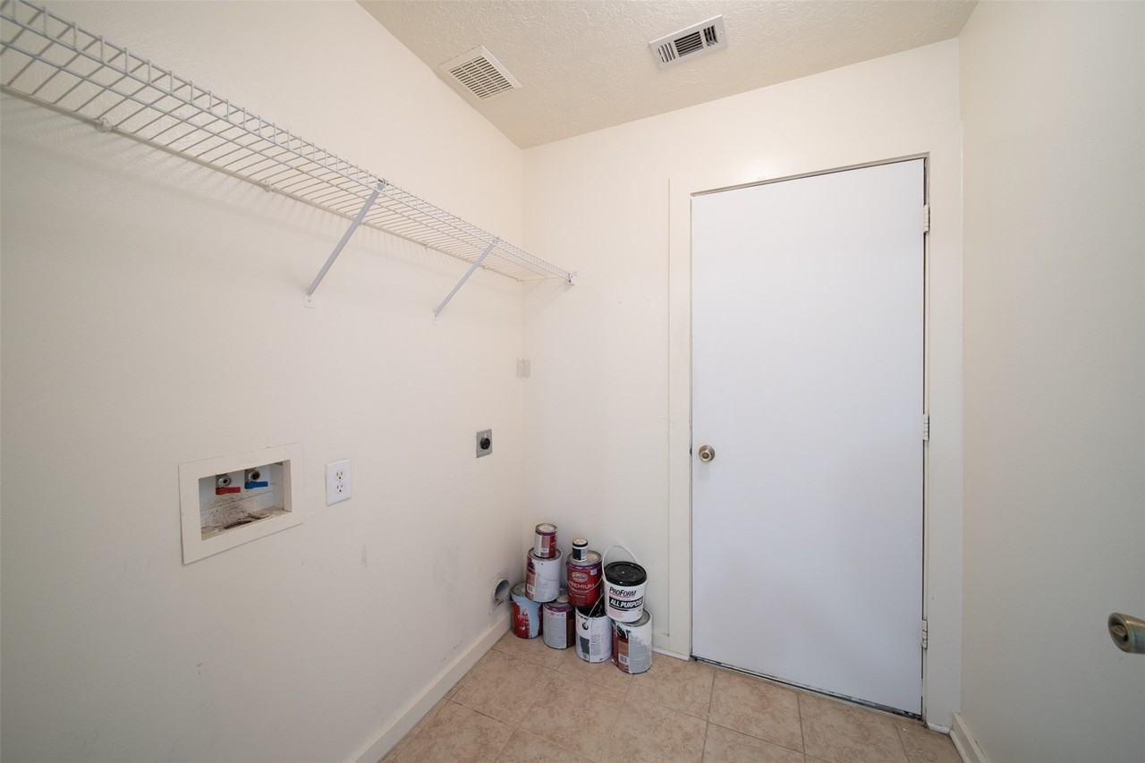 11914 Rolling Stream Dr #11914 - Photo 2 of 28