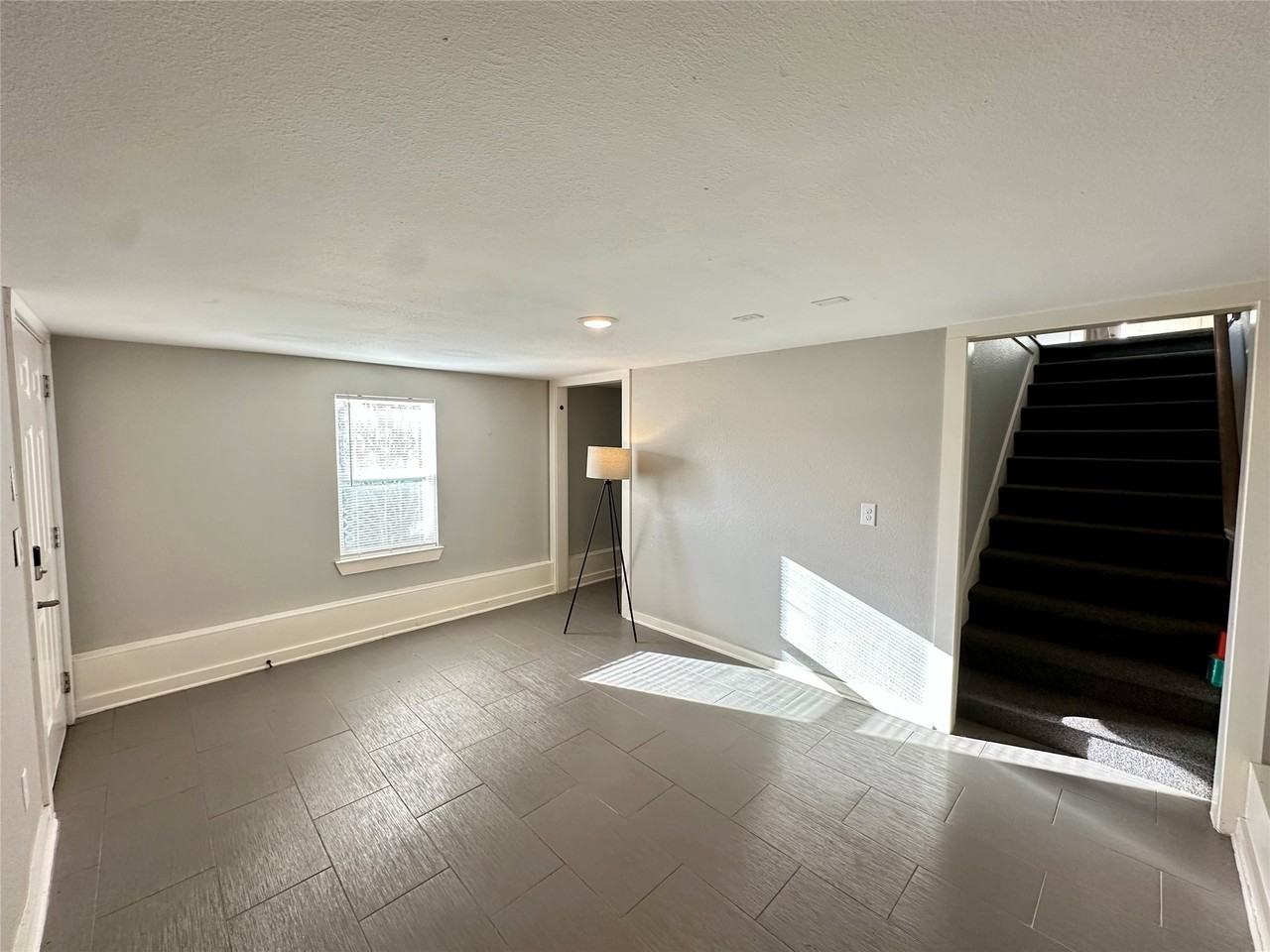 1304 Ave N Ursuline Street #1304 - Photo 3 of 15