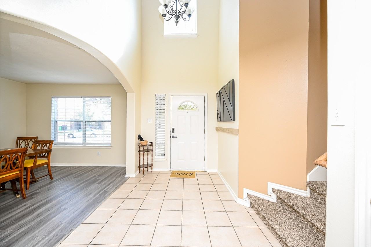 12122 Lucky Meadow Dr #12122 - Photo 7 of 32