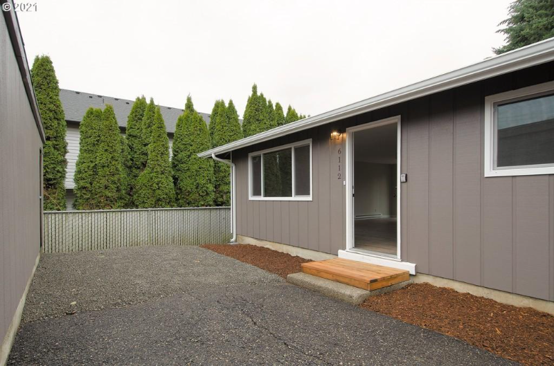 6112 Ne Hazel Dell Ave - Photo 5 of 8