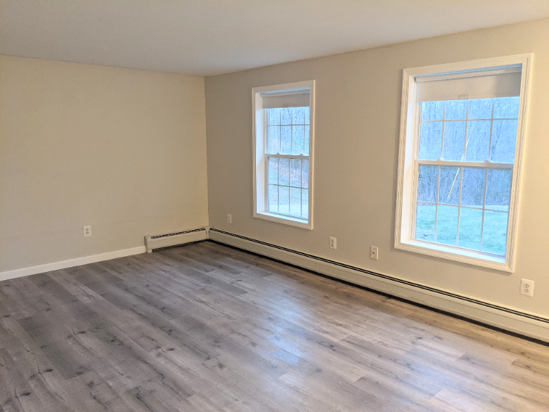 623 River Rd #B - Photo 3 of 10