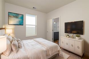 881 Rachel St #881B - Photo 1 of 1