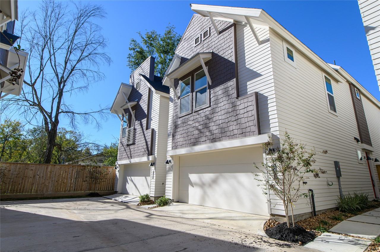 881 Rachel St #881B - Photo 6 of 30