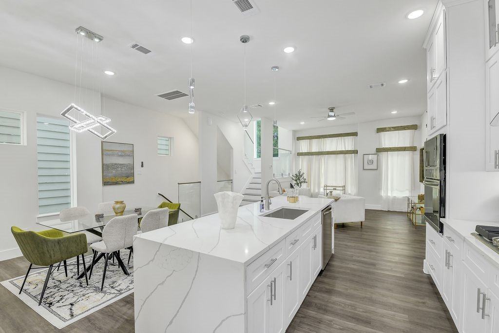 6713 Saint Augustine St #6713 - Photo 5 of 34