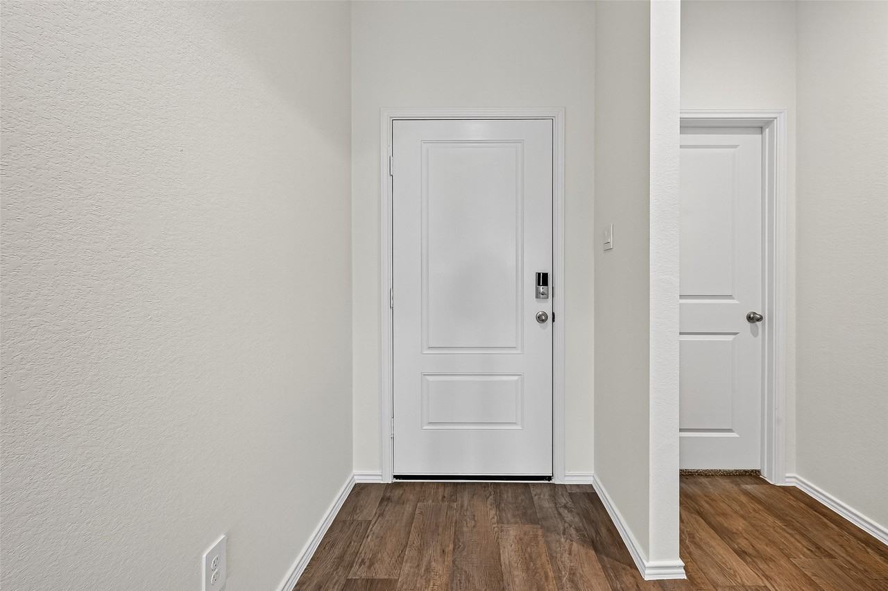 4278 Westbrook Park Ln #4278 - Photo 4 of 50