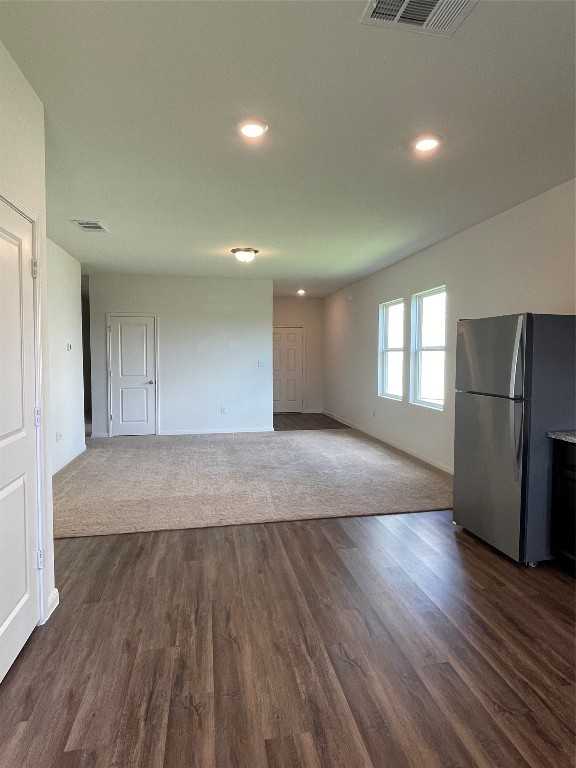 532 Peony Ct #532 - Photo 3 of 19