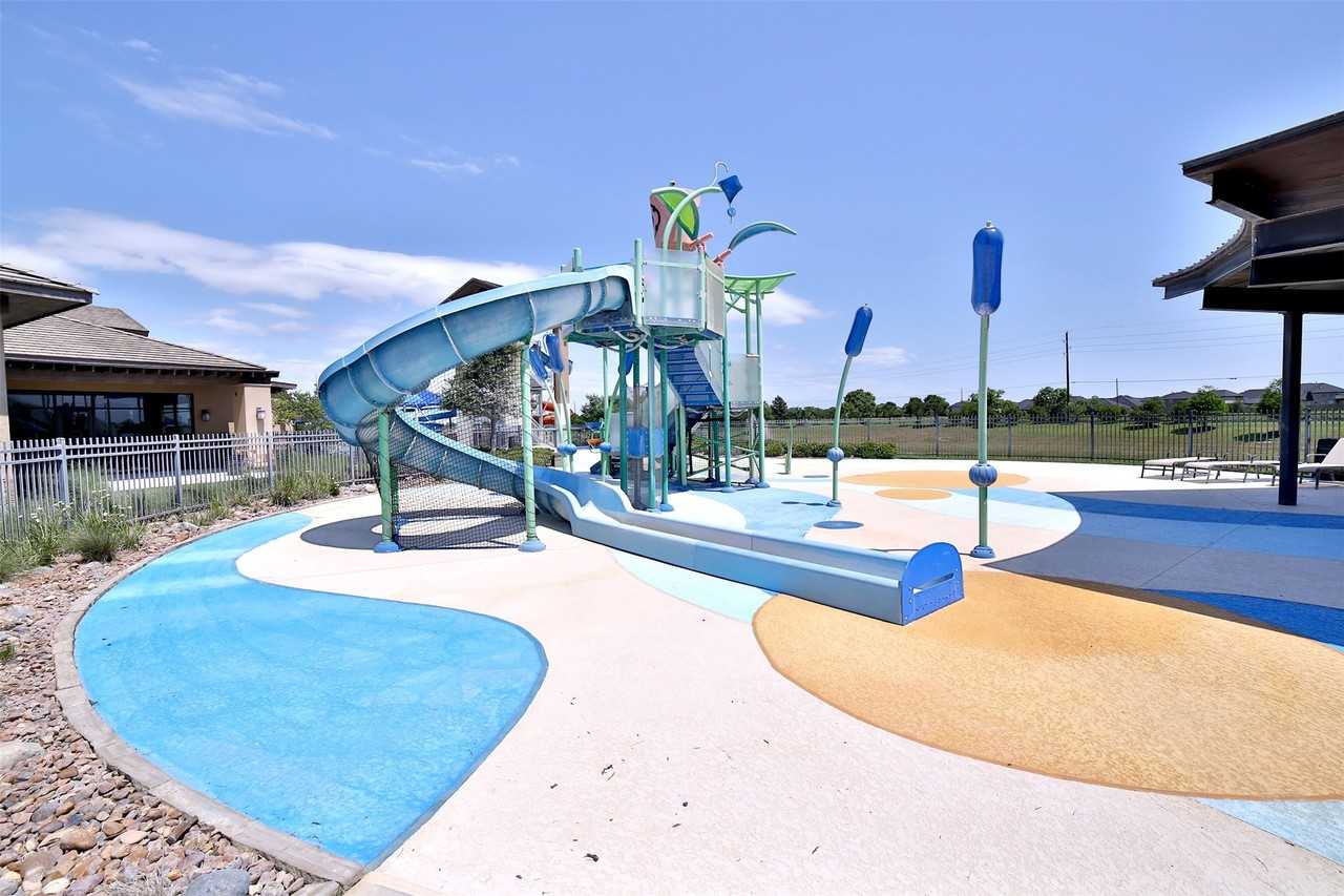 28715 Possession Island Ln #28715 - Photo 5 of 42