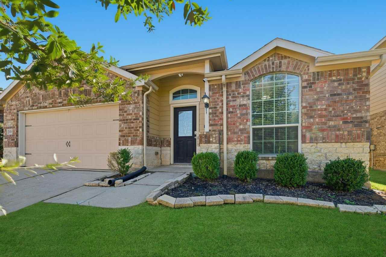 1715 Round Oak Ln #1715 - Photo 4 of 32