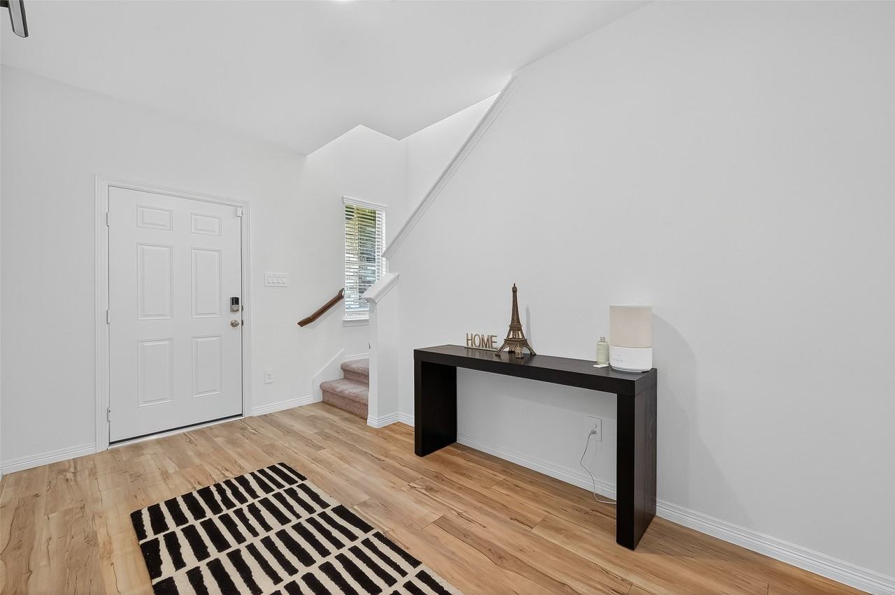 21624 Elmheart Dr #21624 - Photo 7 of 40