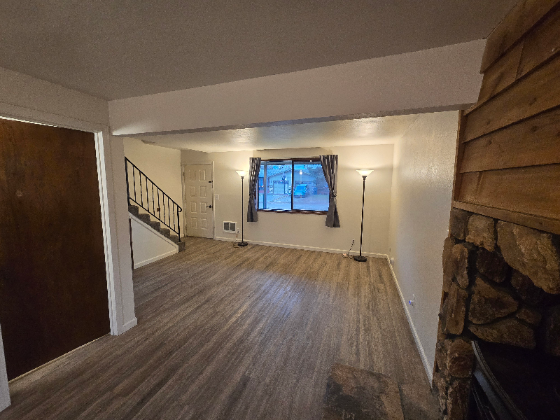 1907 E Saint Maries Ave - Photo 6 of 16