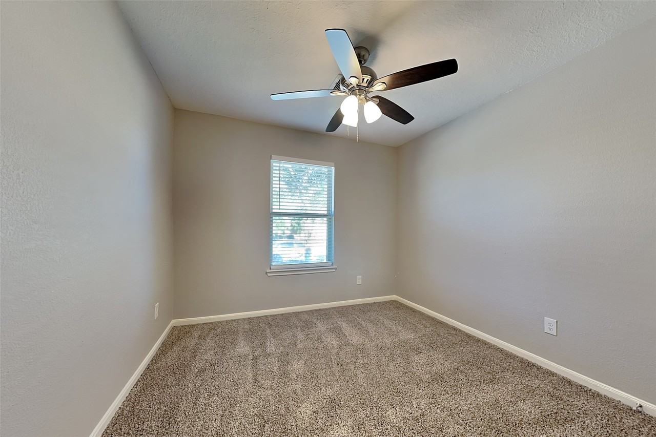 25614 Ramsey Heights Way #25614 - Photo 5 of 15