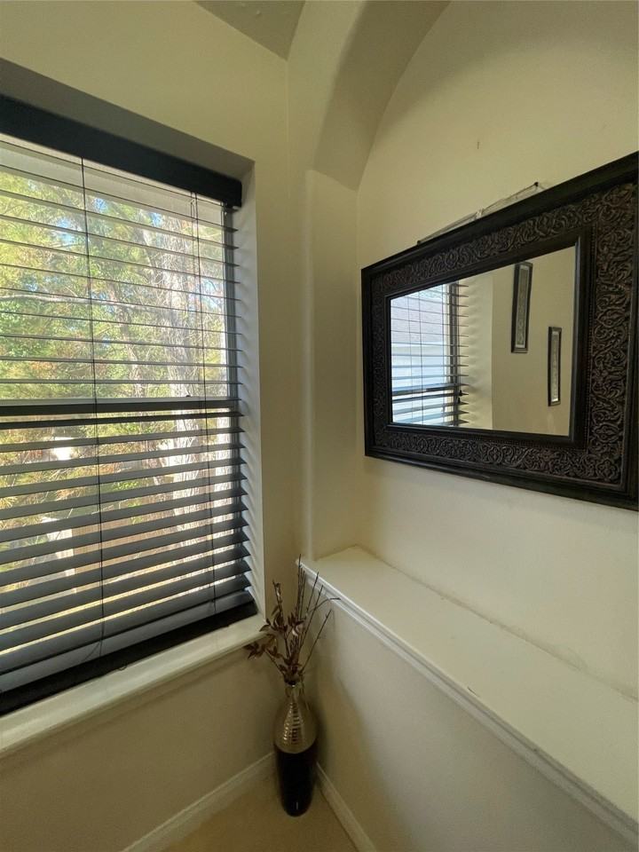 26864 Calgary Pointe Dr #26864 - Photo 5 of 23