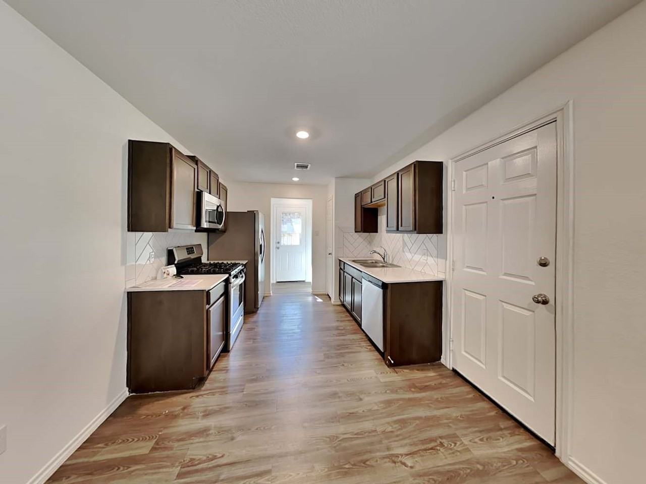 18823 Orvieto Ct #18823 - Photo 6 of 15