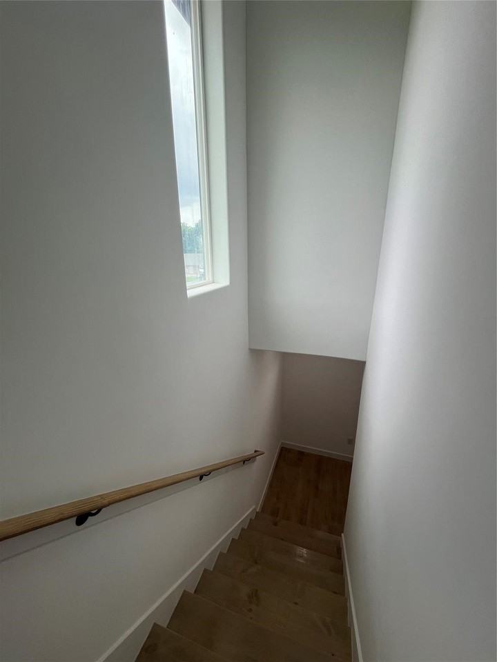 8603 Wileyvale Rd #8603B - Photo 7 of 16