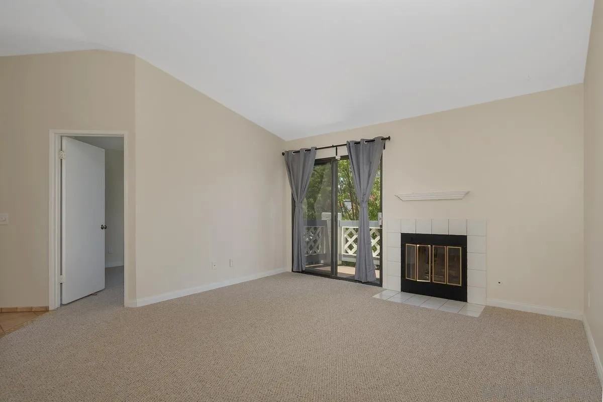 9444 Twin Trails Dr #9444-202 - Photo 2 of 30