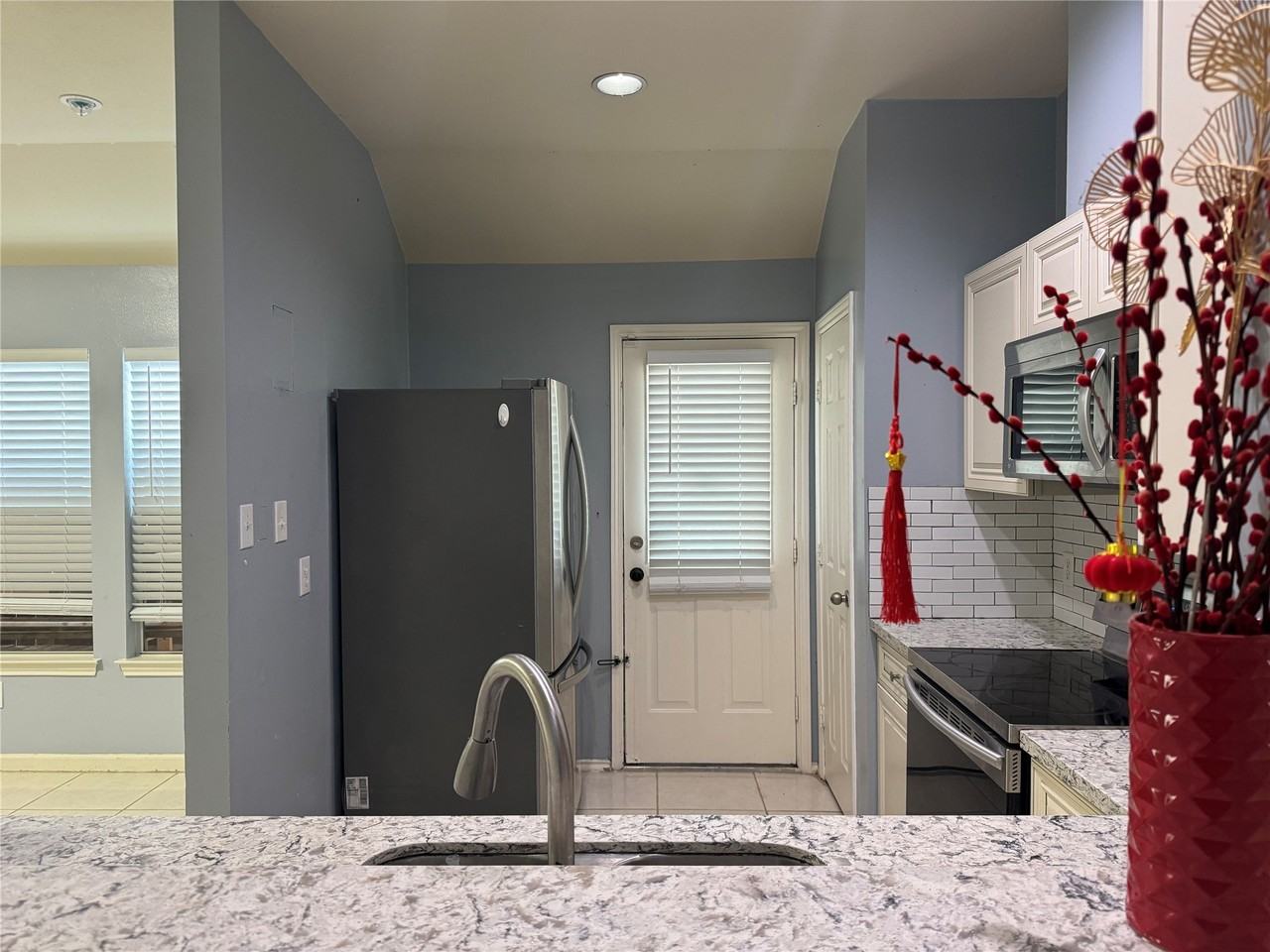 12746 Wisteria Park Dr #12746 - Photo 6 of 11