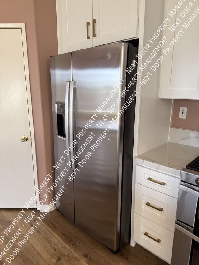 32771 Rovato St - Photo 5 of 6