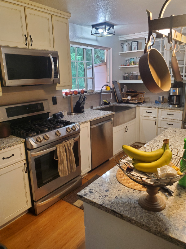 6228 171st St Sw - Photo 4 of 7