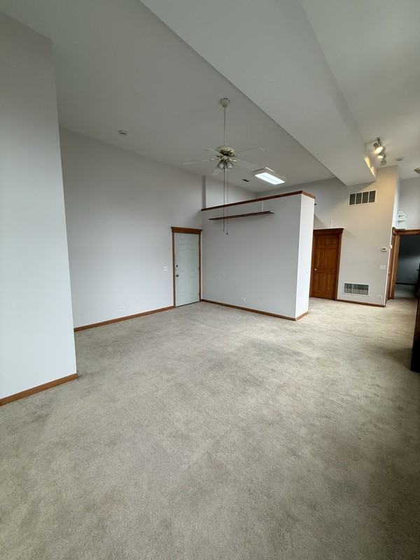 31 W New York St #B - Photo 2 of 10