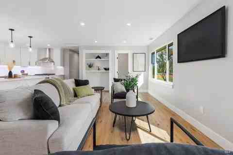 11820 Mill St - Photo 2 of 11