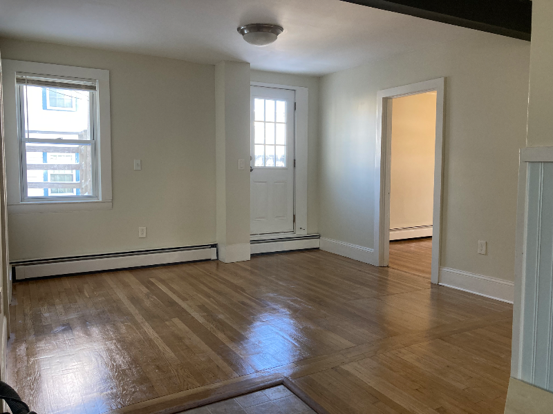 28 1/2 Grove St #2 - Photo 4 of 42