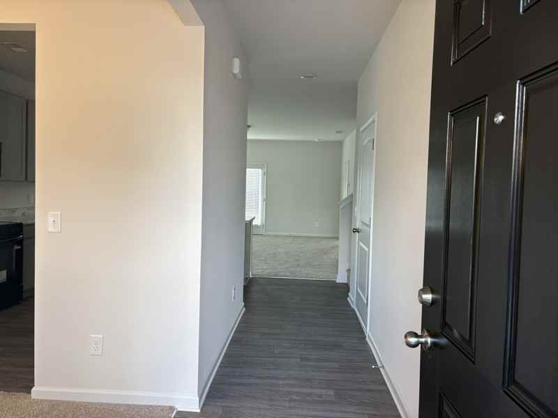 529 Summerfield Ln Nw - Photo 5 of 18