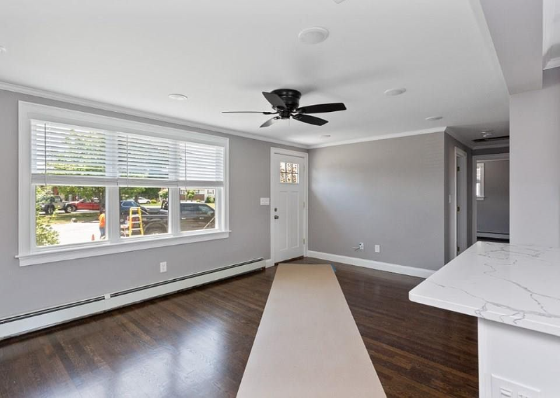 71 Roland Rd - Photo 3 of 18