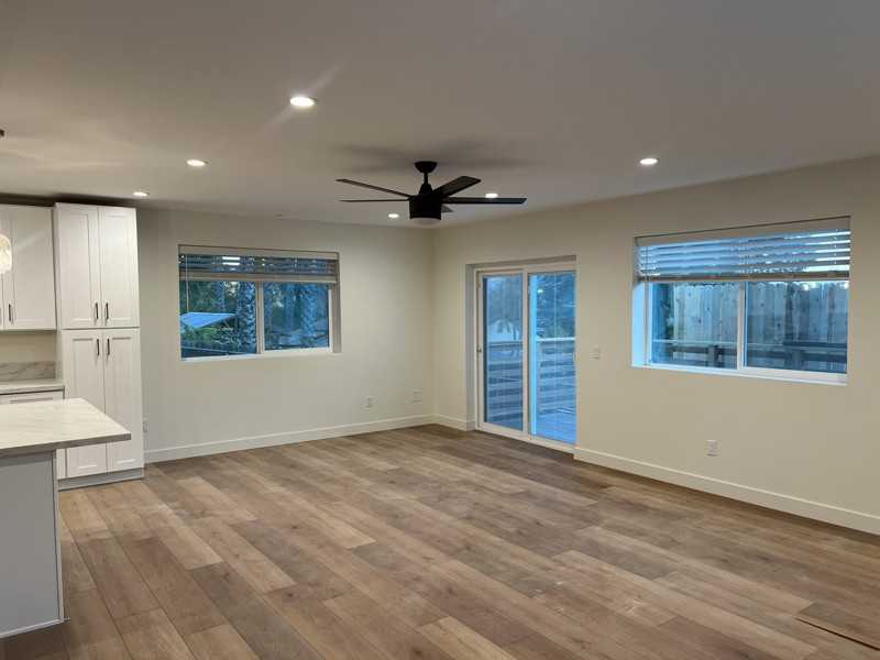 8474 Golden Ridge Rd - Photo 5 of 9