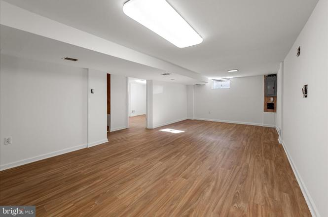 13719 Knowles St - Photo 6 of 20