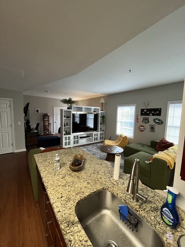 37 Prospect St #1A - Photo 2 of 10