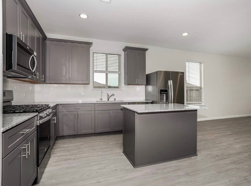 5936 Maltessa Dr - Photo 2 of 10