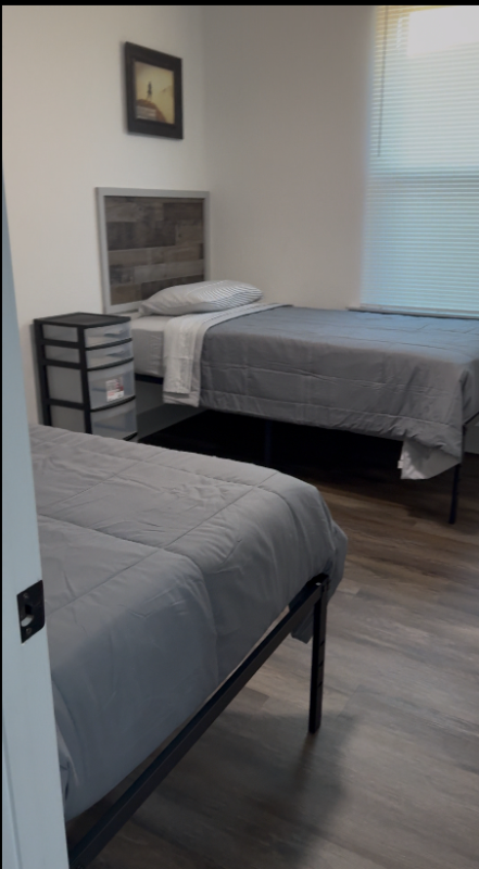 5923 Urquhart St - Photo 4 of 4