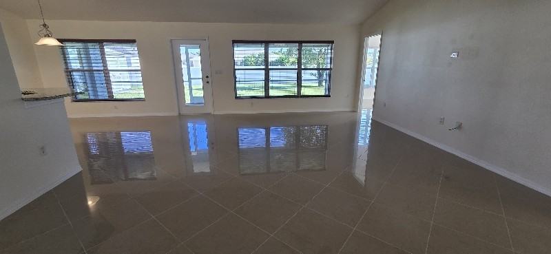 3925 Agualinda Blvd - Photo 2 of 18