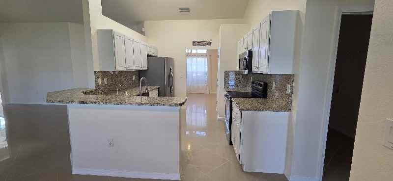 3925 Agualinda Blvd - Photo 7 of 18