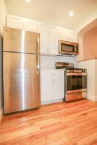 2217 W Montrose Ave #3 - Photo 1 of 1