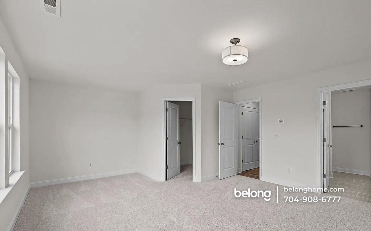 2911 Herringbone Rd - Photo 6 of 11