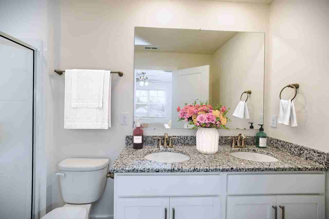 2531 Legg Creek Ln - Photo 4 of 30