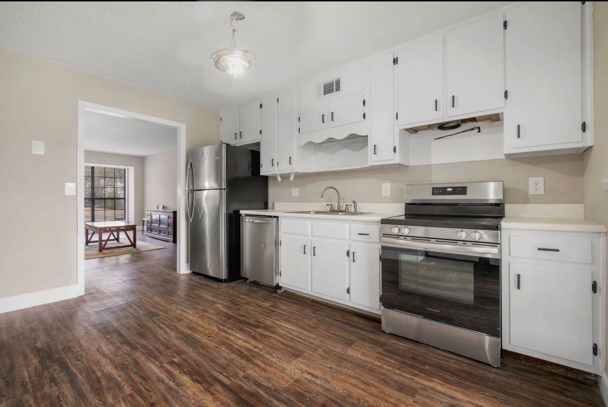 1957 Darryl Dr ##C - Photo 7 of 17