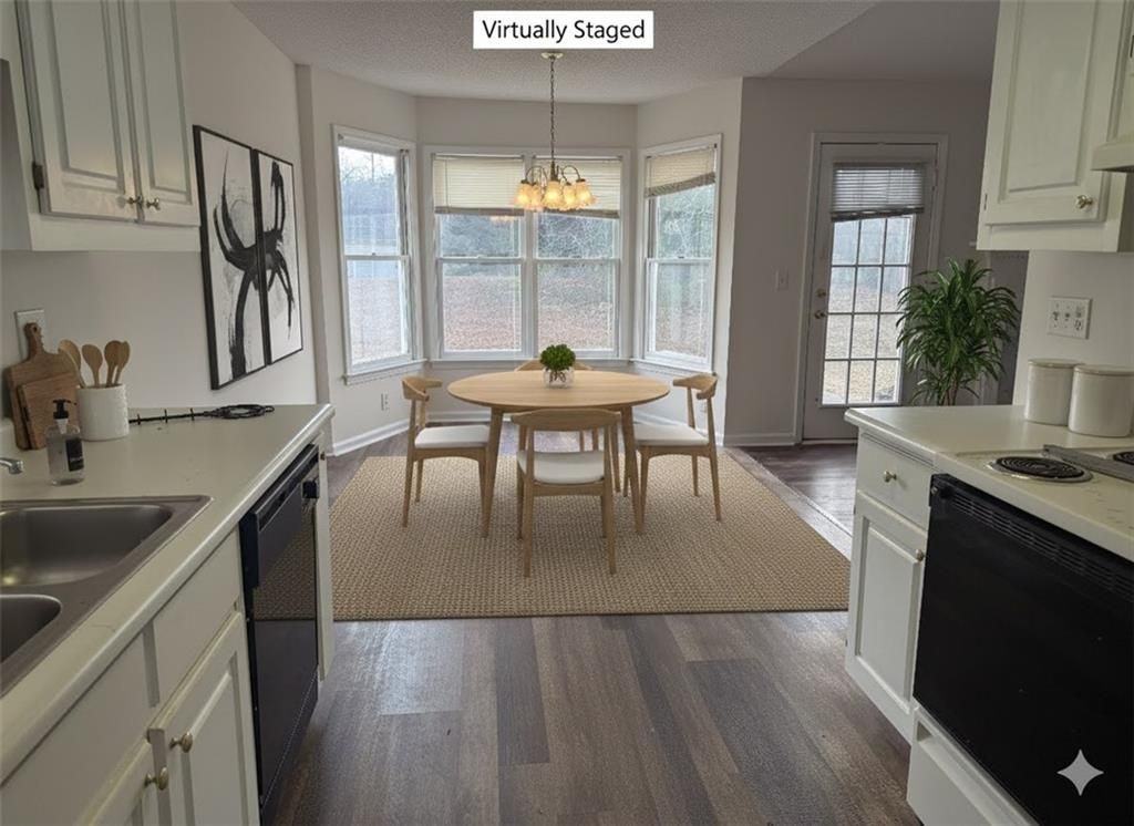 2484 Morning Glory Ln - Photo 4 of 16