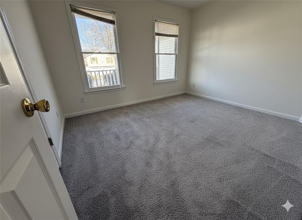 2484 Morning Glory Ln - Photo 7 of 16