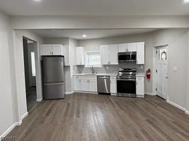 featured image of 9 Stoll Street