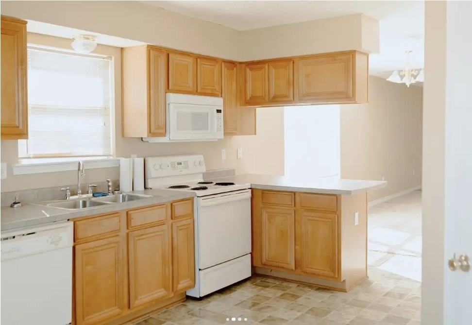 62075 Airport Rd #075 - Photo 7 of 13