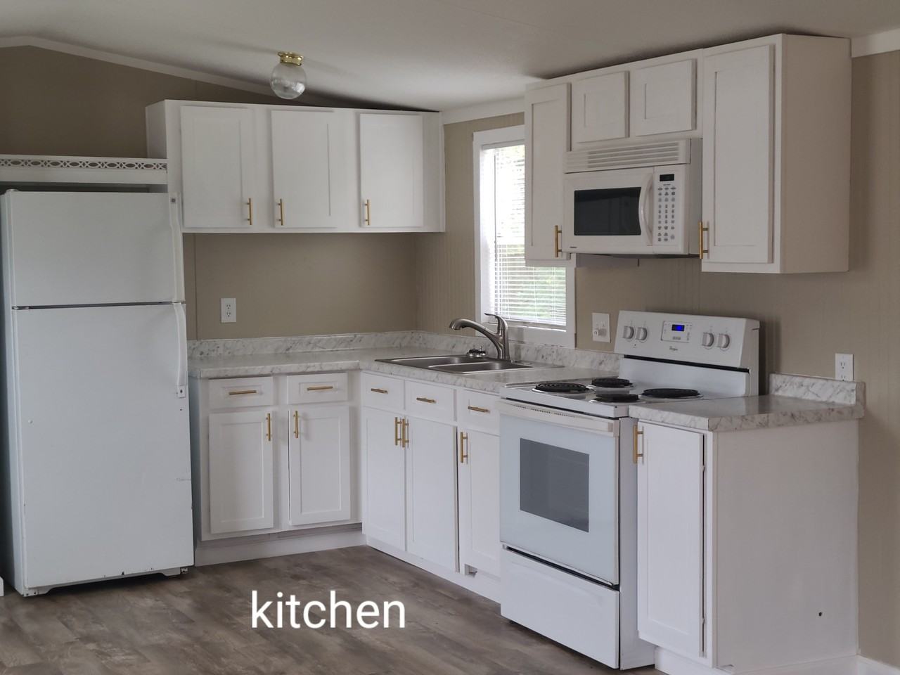 Sylvia Ln #MH5 - Photo 3 of 11