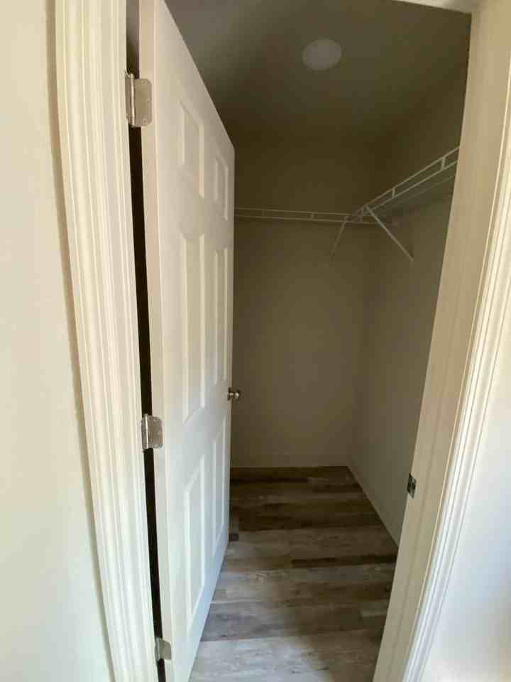 674 2nd St Nw #1 - Photo 5 of 10